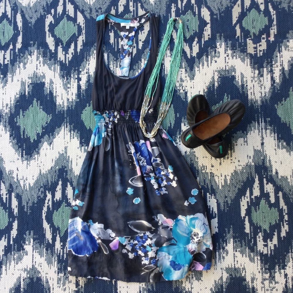 Matty M Silk Navy Floral Women’s Dress Size S EUC